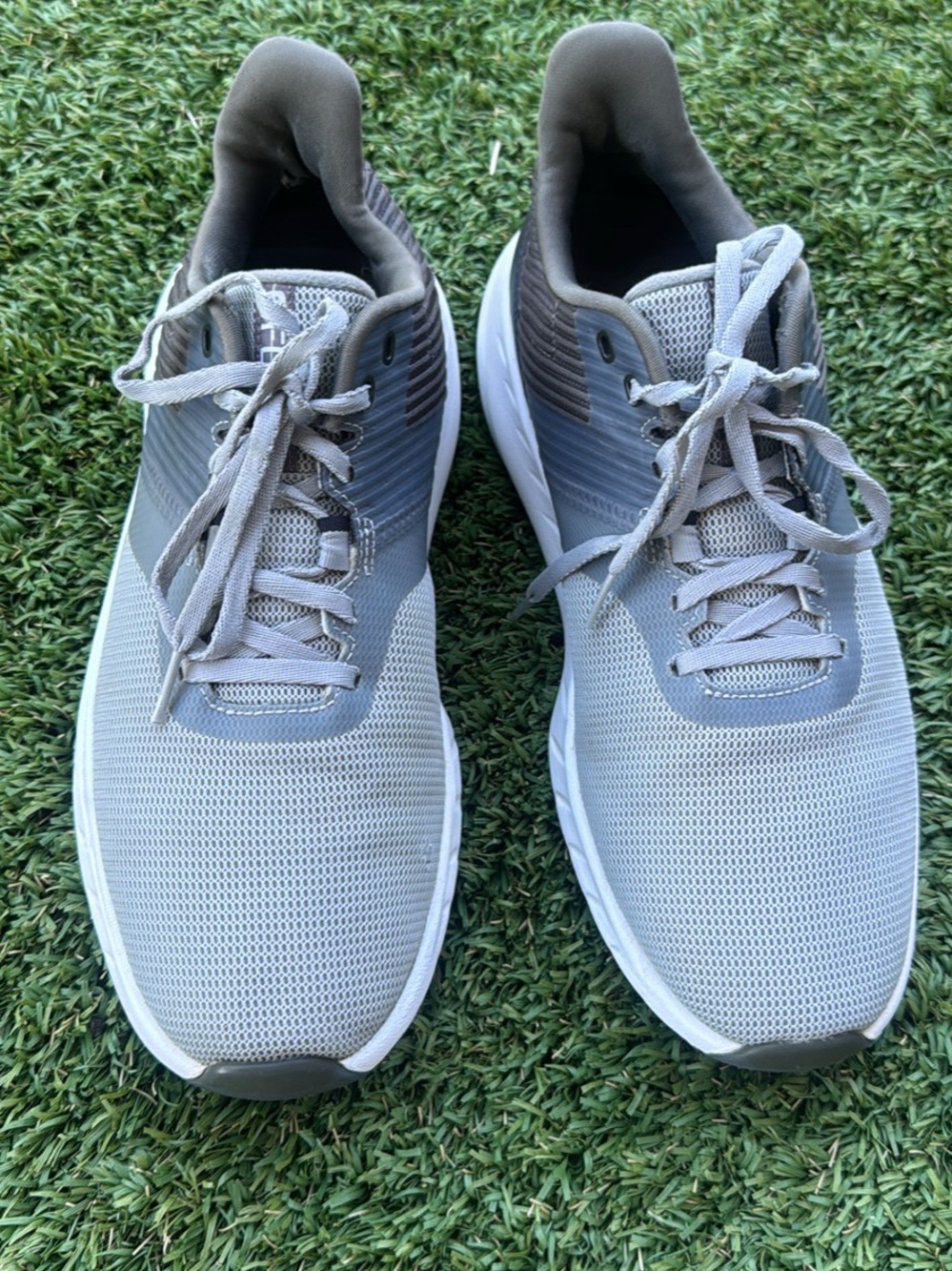 FootJoy Grey Mesh Athletic Sneakers golf shoes for man.